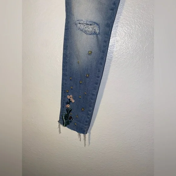 Driftwood floral embroidered Blue Sexy jeans size 26 - Picture 4 of 7